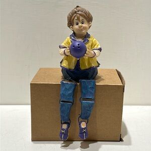 WMG 2003 “Strike Queen” Lady Bowler Shelf Sitter Figurine